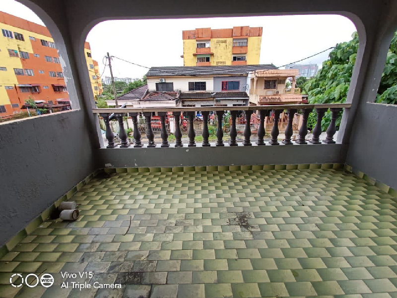 Good Location Double Storey Terrace Taman Sri Langat Kajang - photo 6
