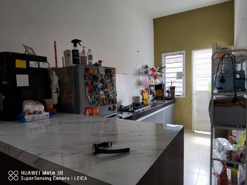 Facing Open Single Storey Terrace Bandar Sri Sendayan Seremban - photo 4