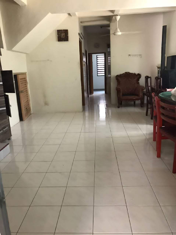 End Lot Double Storey Terrace Taman Dahlia Salak Tinggi Sepang - photo 2