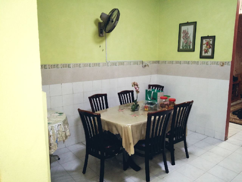 Renovated Double Storey Terrace Taman Panchor Jaya Seremban - photo 3
