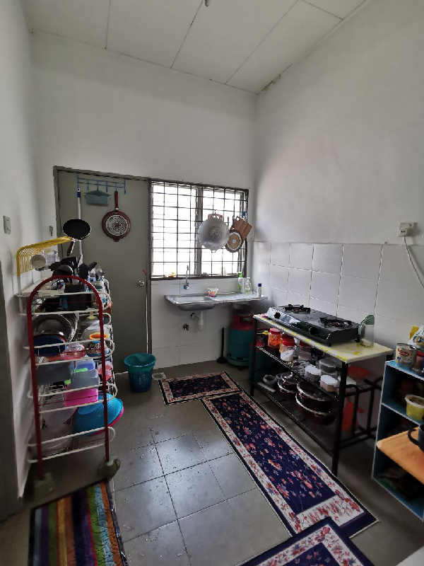 Good Location Single Storey Terrace Seremban 3 Senawang - photo 4