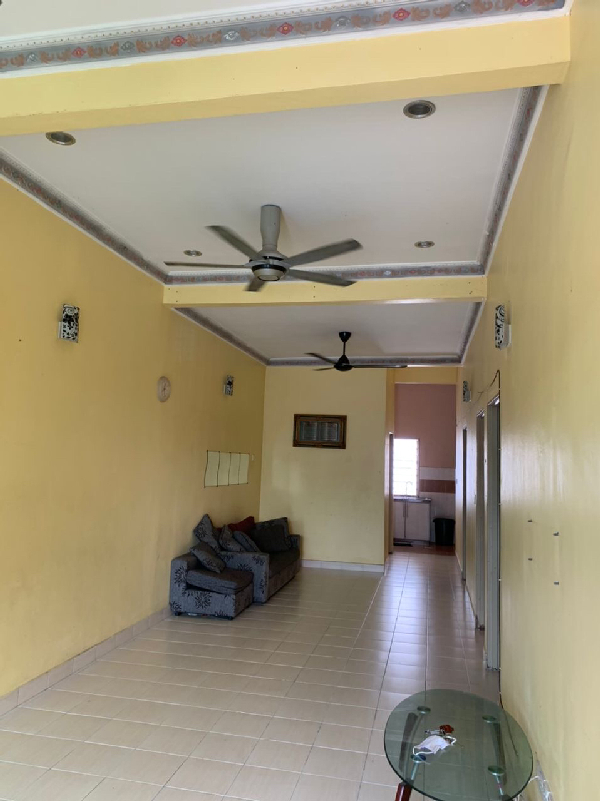 Good Location Single Storey Terrace Taman Intan Baiduri Salak Tinggi - photo 2