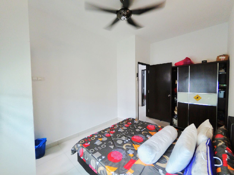Good Location Double Storey Terrace Taman Pelangi Semenyih 2 - photo 6