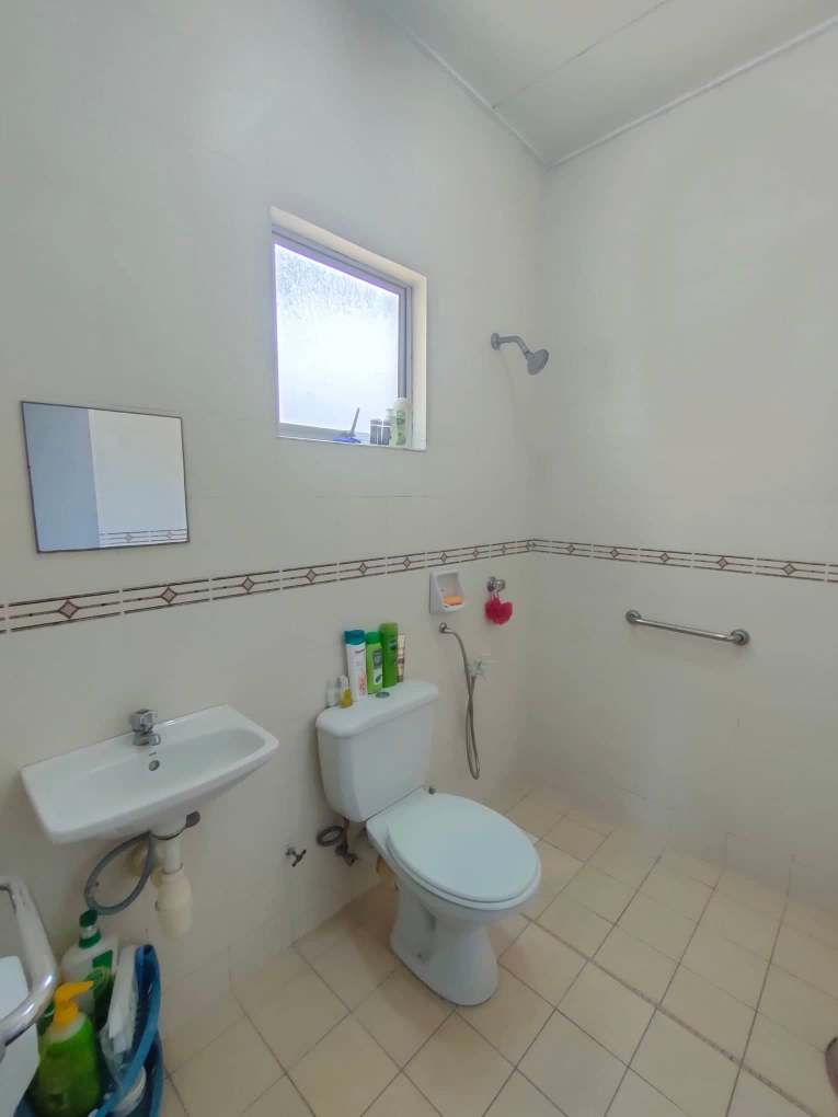 Tainia Apartment Kota Damansara Well Kept Bumi Lot - photo 7