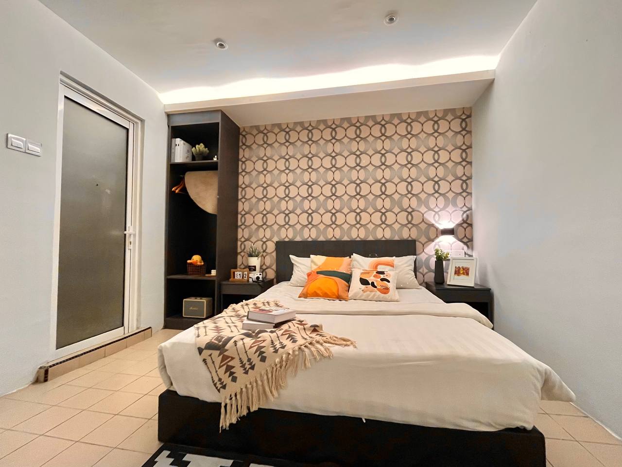 Newly Renovated Room at Q Inn Bandar Sunway - photo 3
