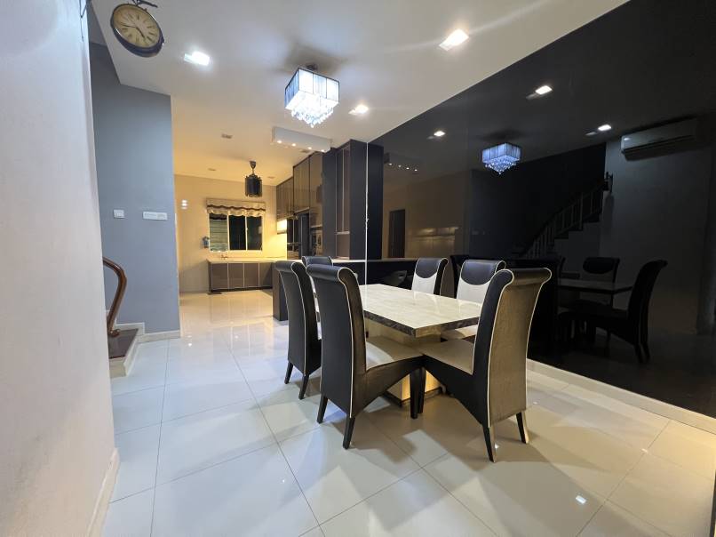 Puchong Prima Double Storey House Nice Gated Guard - photo 2