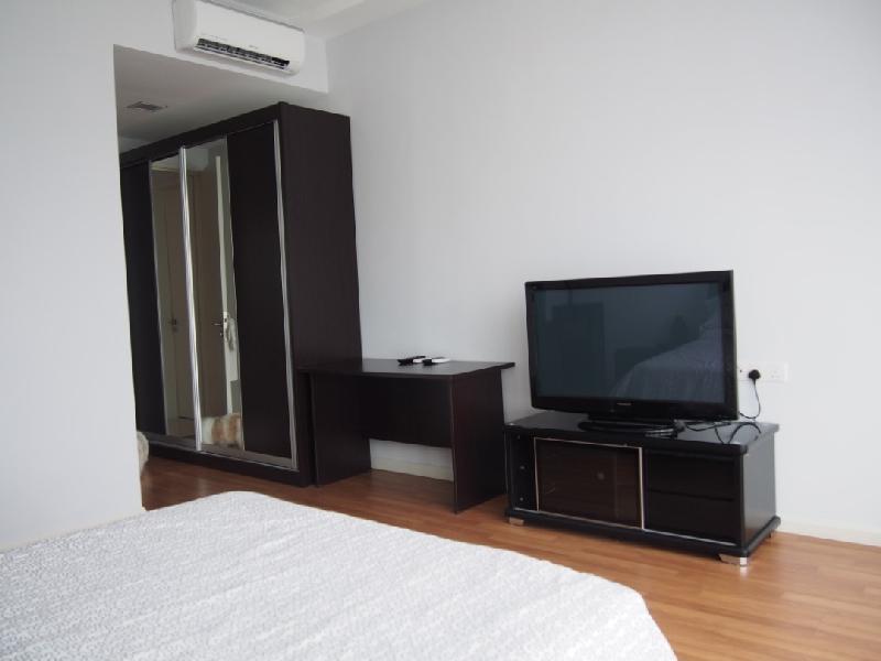 Lacosta Condominium - photo 4