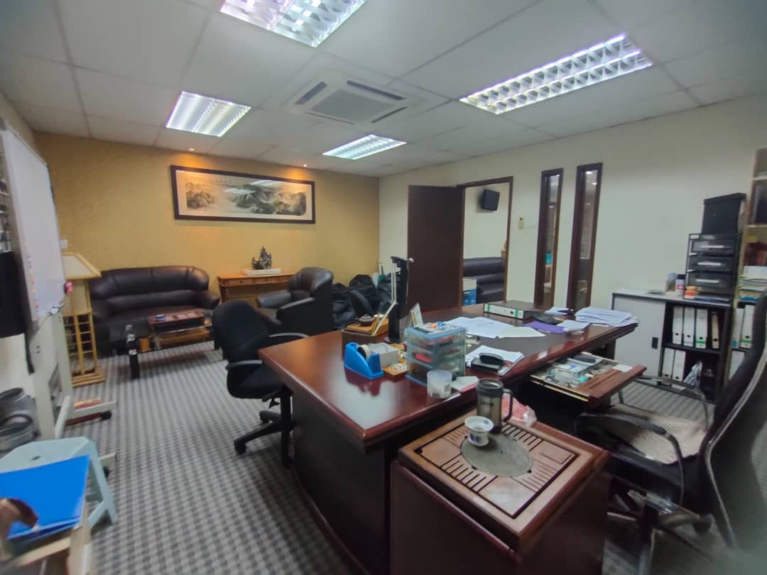 OKR Taman United Office Lot by Yeevy - photo 2