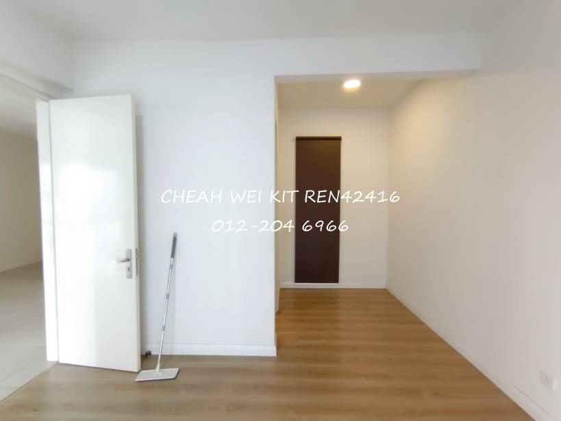 Nova Saujana Unblocked View Partially furnished - photo 6