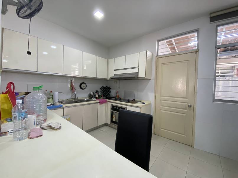 Puchong South D Alpinia Queen Bedroom - photo 8