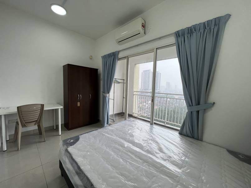 Sri Petaling Endah Promenade Middle Room - photo 4