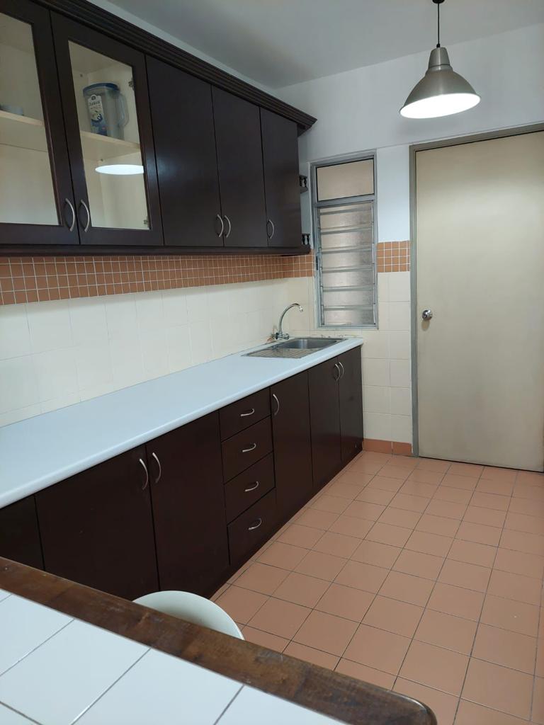 Perdana Exclusive 3 Bedrooms Unit By Yeevy - photo 2