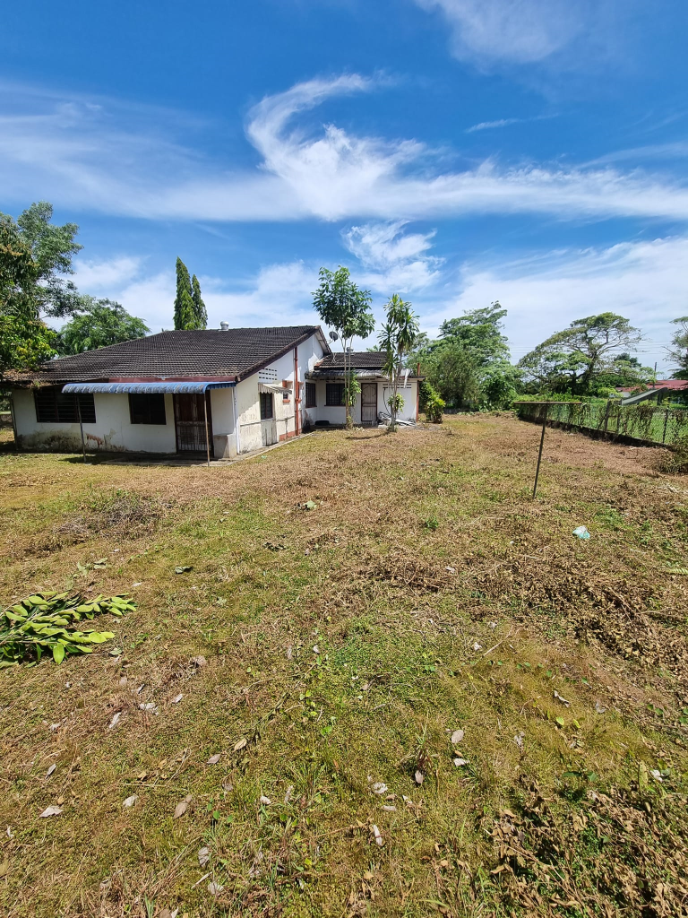 19888 SQFT BUNGALOW AT TAIPING FOR SALE - photo 3