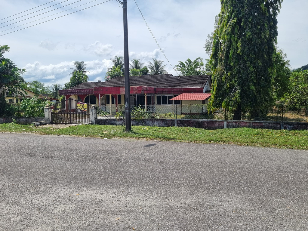 19888 SQFT BUNGALOW AT TAIPING FOR SALE - photo 7