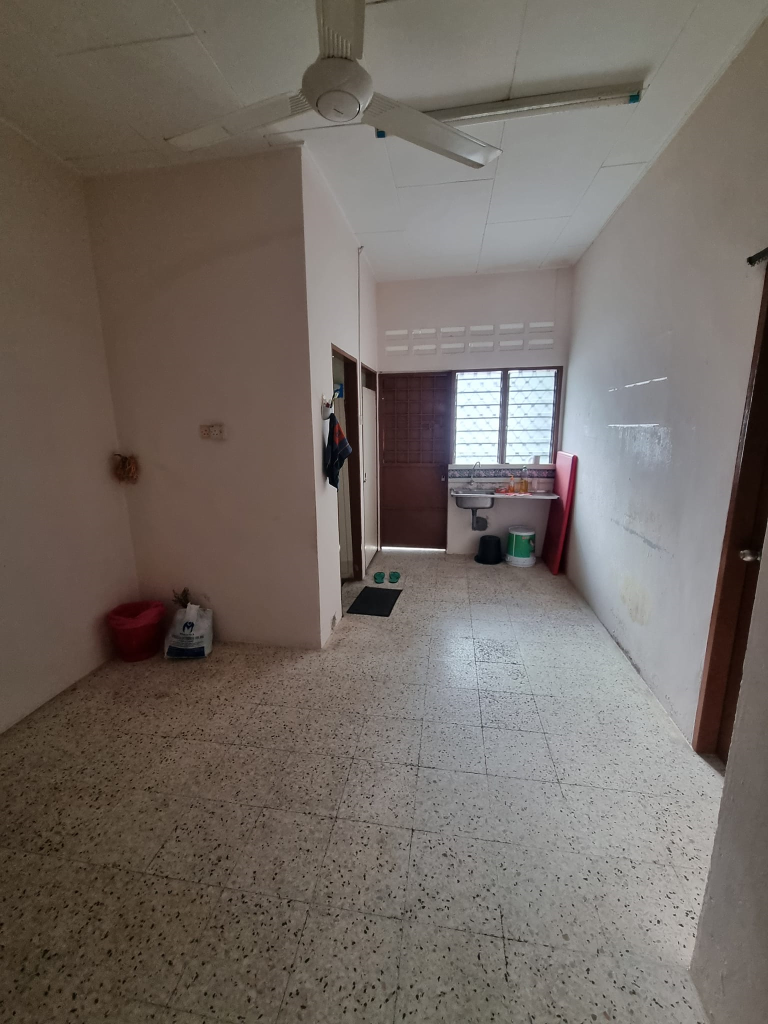 RUMAH SETINGKAT DI TAMAN KAYA,TAIPING UNTUK DIJUAL - photo 4