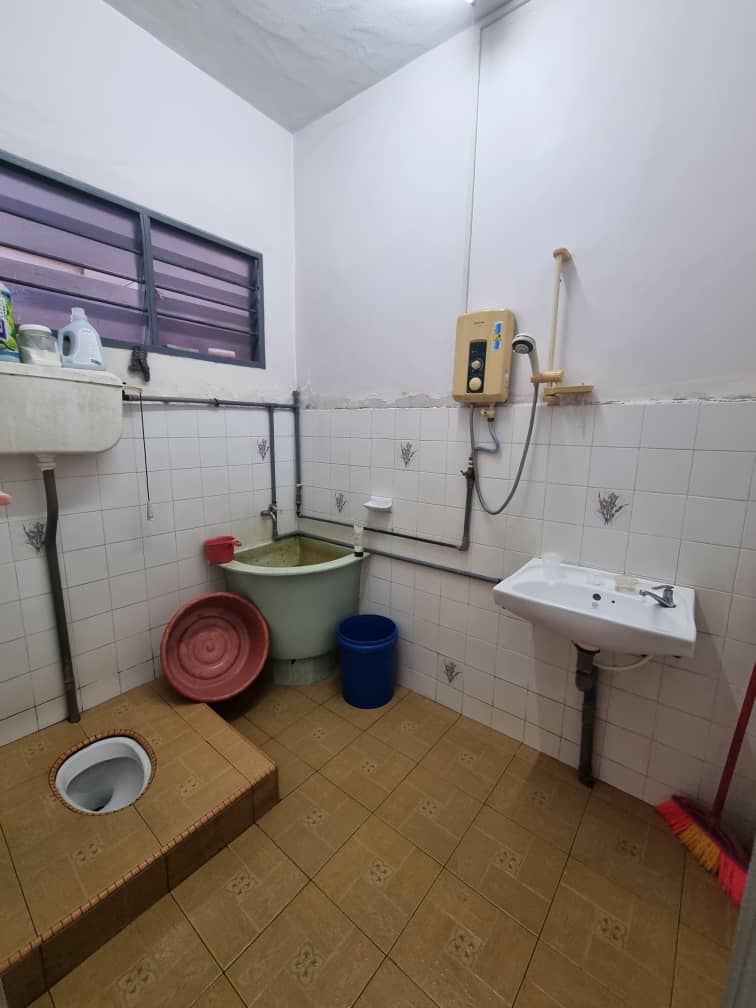 TERES 2 TINGKAT FREEHOLD DI KUALA KANGSAR - photo 3