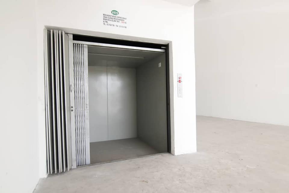 New Direct Developer 3 Storey Terrance Factory - photo 2