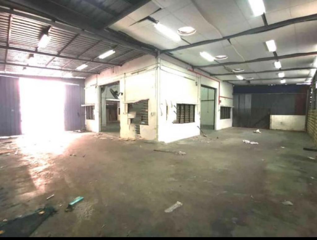 Strategic SemiD factory with container easy load - photo 4