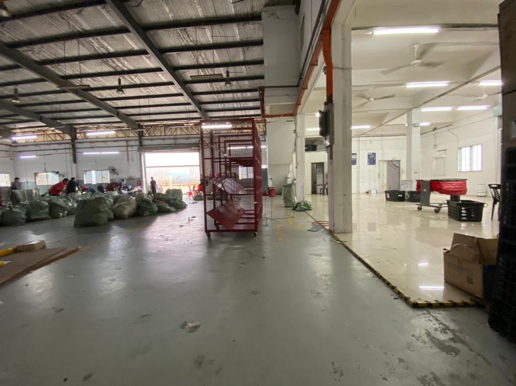 Serdang Nice Factory with Strategic Location - photo 3