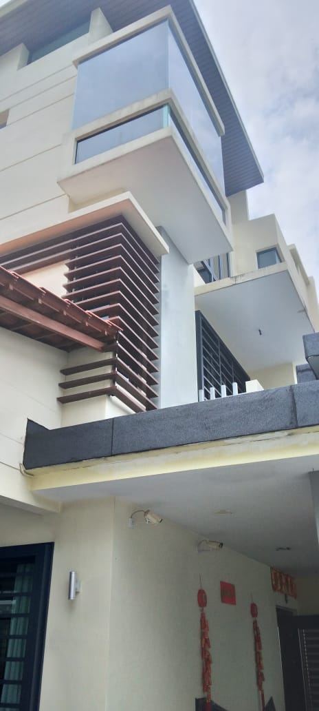 Sunville Semi-d sungai long corner extra land - photo 3