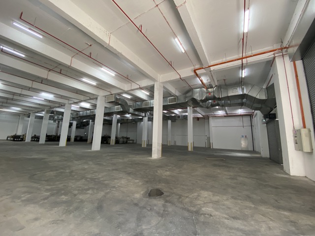 3-Storey factory hostel in Selesa Jaya, Balakong - photo 8