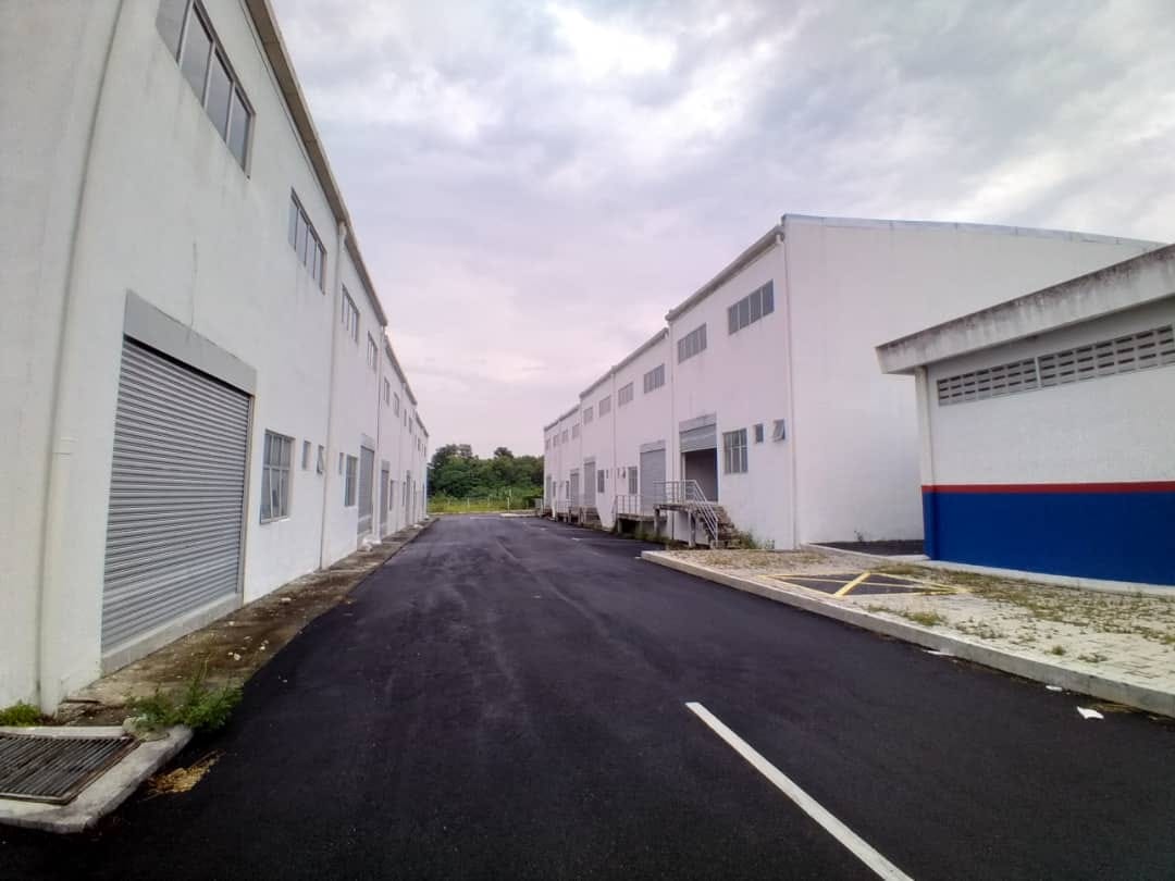 2 Sty Link Factory Com Ind Park,Balakong - photo 8