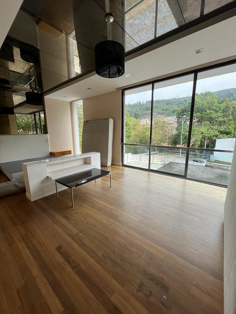 3 Storey Corner Bungalow with biggest land, S Long - photo 5