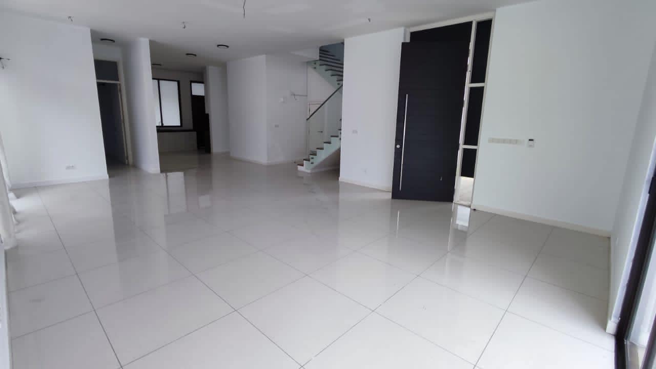 3 Storey Inter Bungalow unit Sg Long Cheras - photo 2