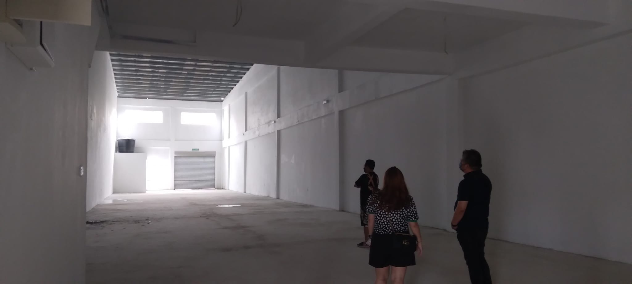 One and half storey Link Factory - photo 2