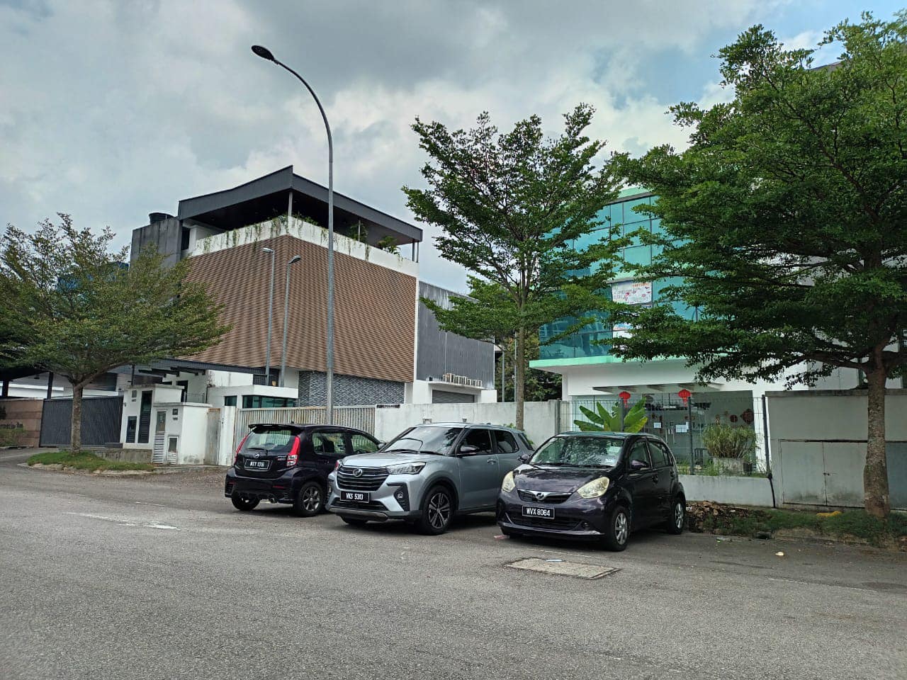3sty Semi Detached Factory - photo 3