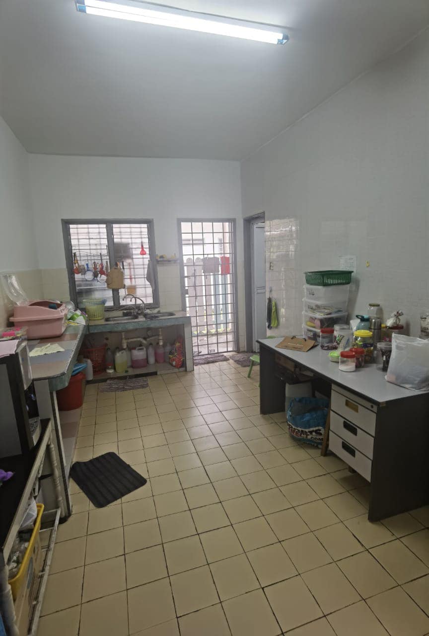 Balakong corner double storey - photo 3