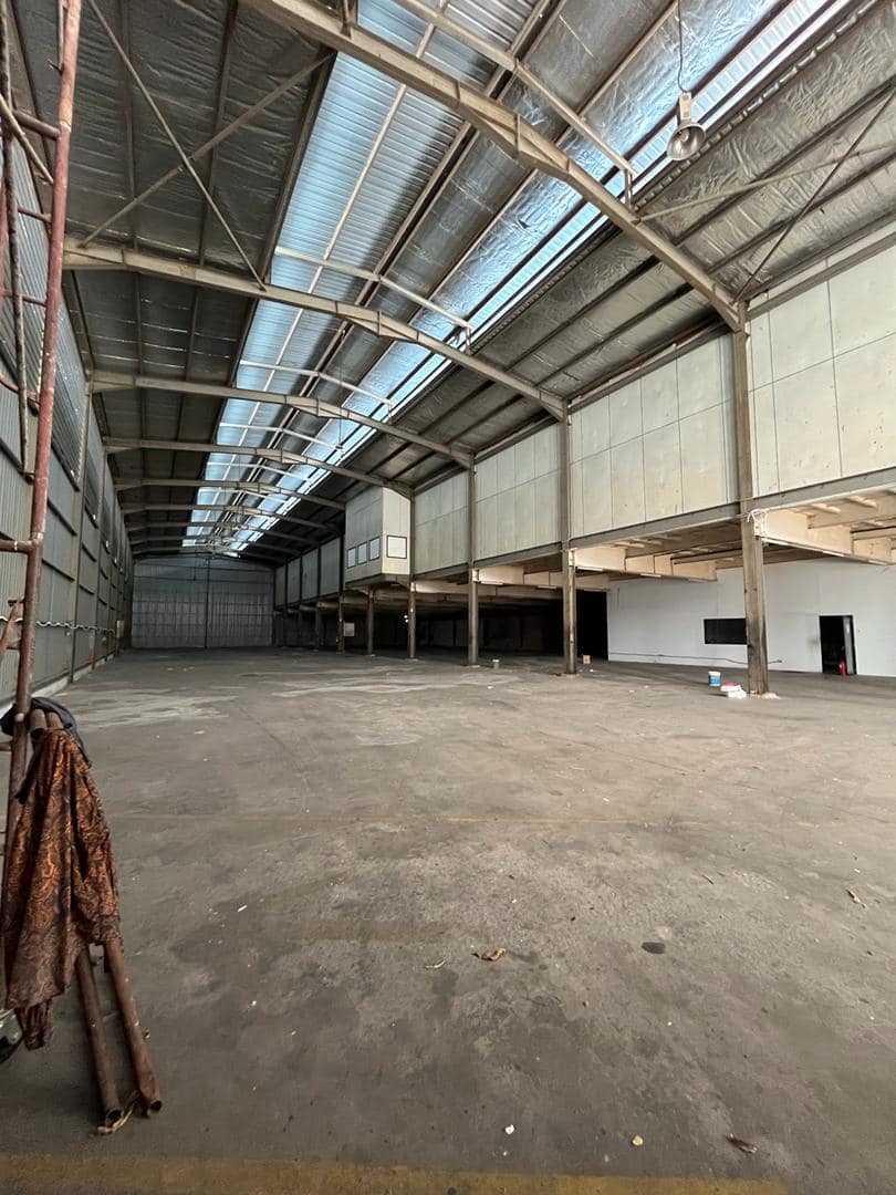 Warehouse Factory for rent - photo 7