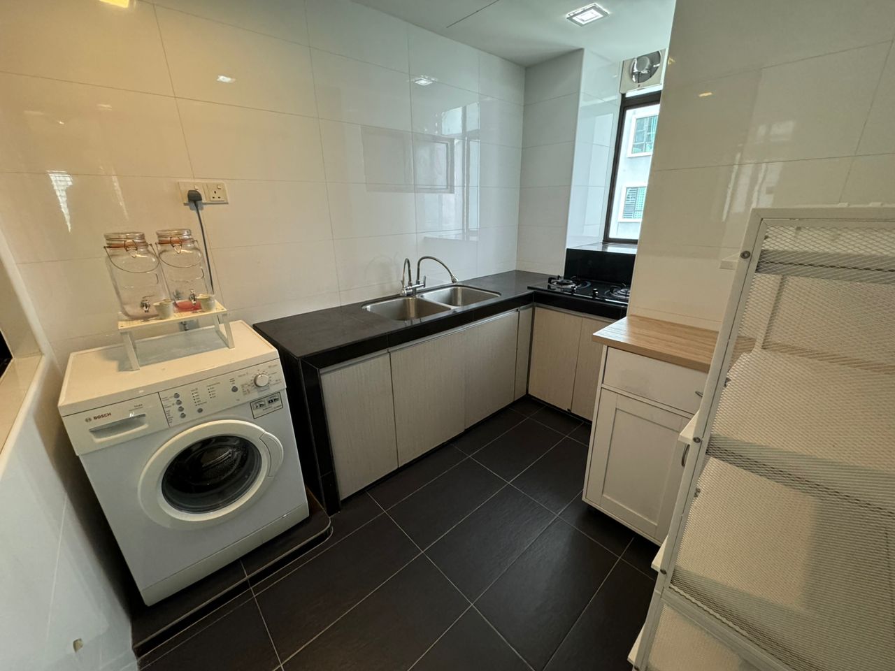 Park 51 Residency Renovated Unit - photo 4