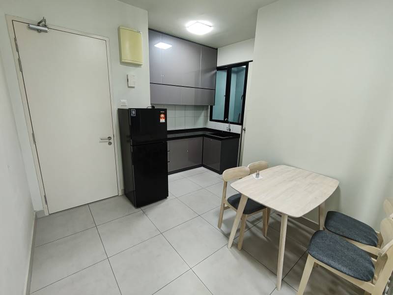 Majestic Maxim 3 rooms Full Furnished unit Rental - photo 2