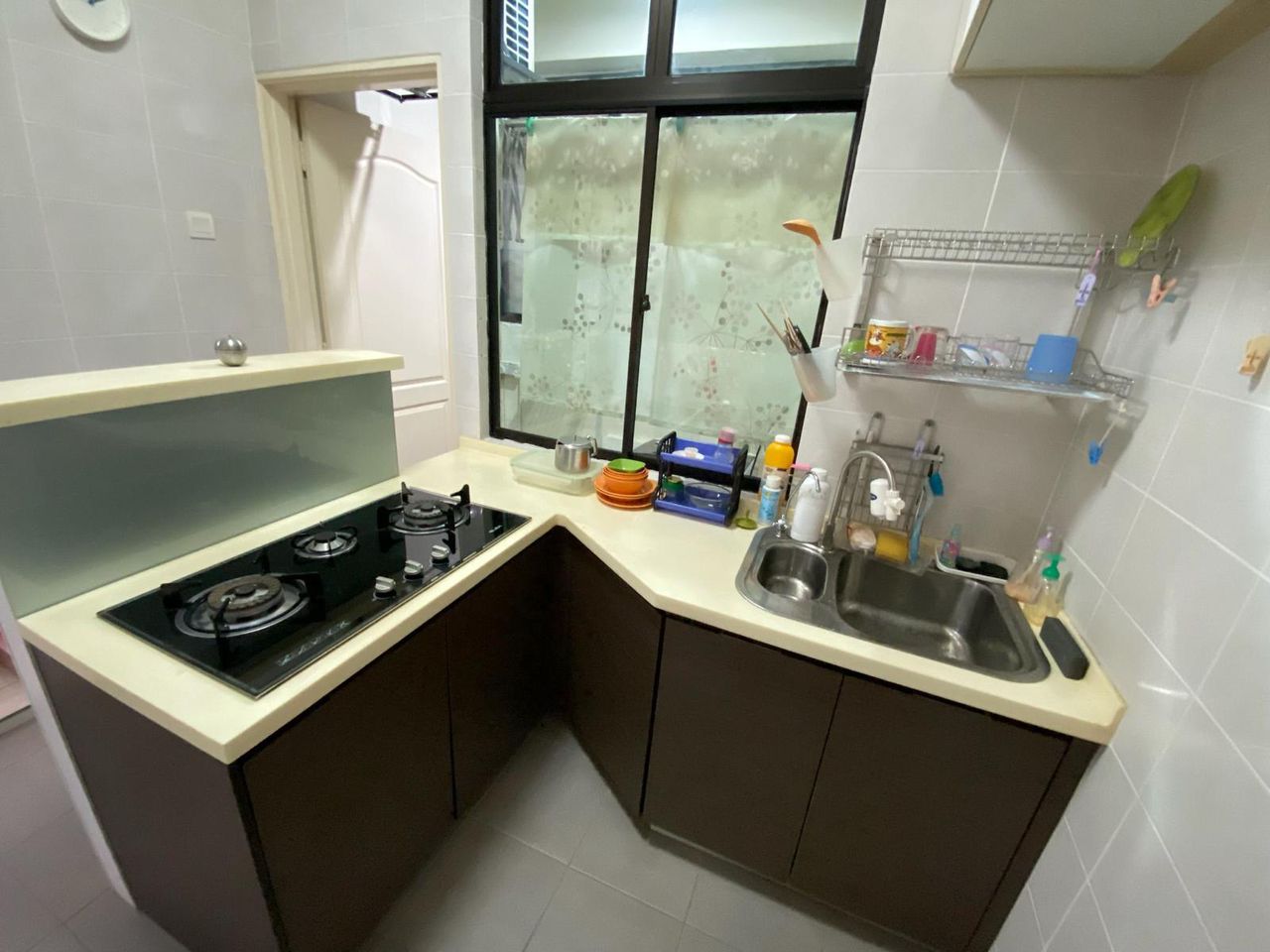 Park 51 Residency 994sf Well Kept Unit - photo 2