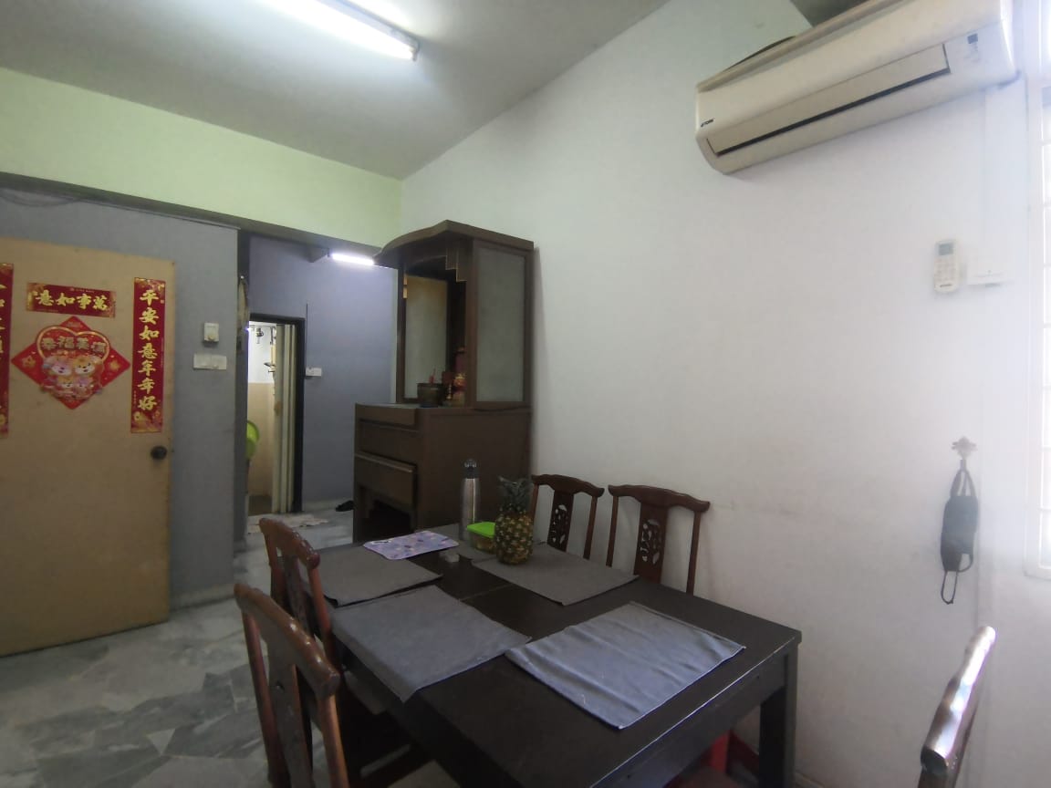 Subang Perdana Goodyear Court 9 - photo 4