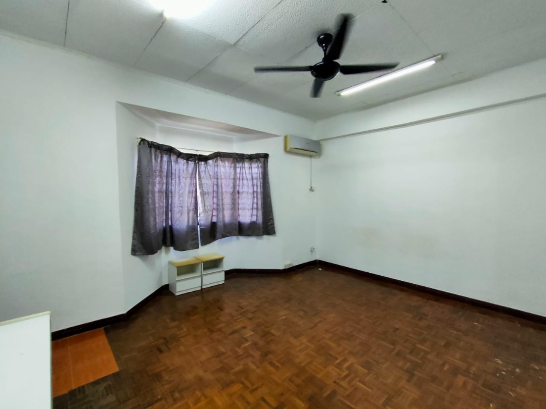 Bandar Sri Damansara SD12 Double-Storey Terreced - photo 9