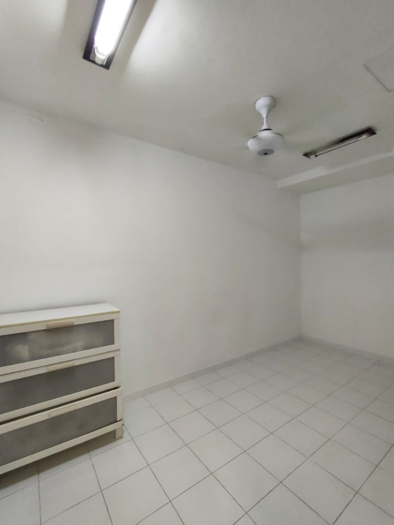 Bandar Sri Damansara SD12 Double-Storey Terreced - photo 11