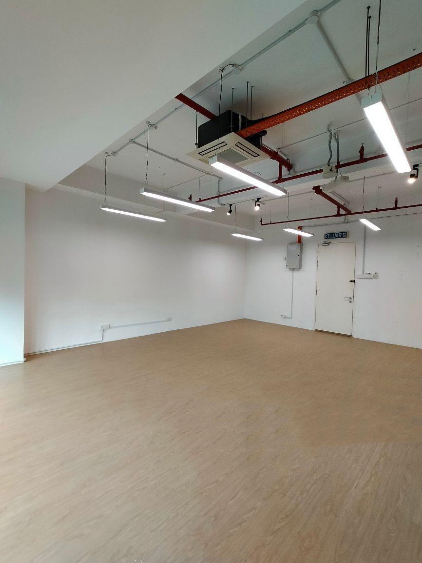 tropicana avenue office - photo 4