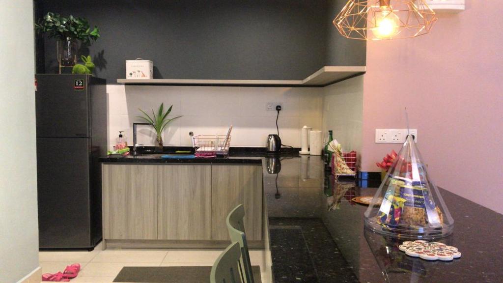 Ken Rimba Condominium Shah Alam Sek 16 by Lucas - photo 3