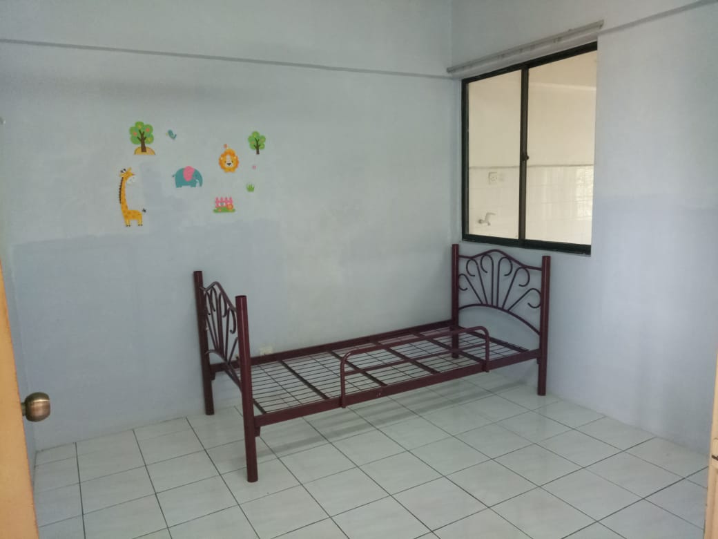 Pangsapuri Perdana Apart Seksyen 13  By Matt - photo 2