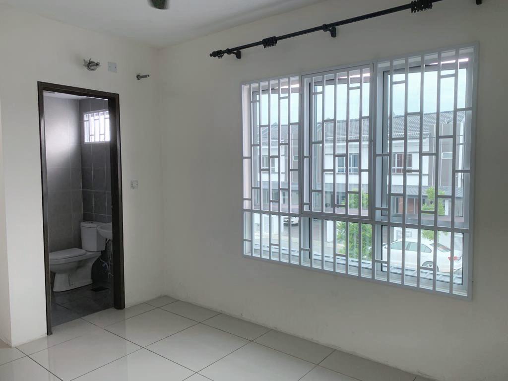 2 Storey LBS Irama Perdana Puncak Alam by Lucas - photo 3