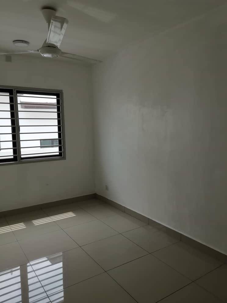 2 and half Stry Setia Utama 2 Setia Alam by Lucas - photo 7