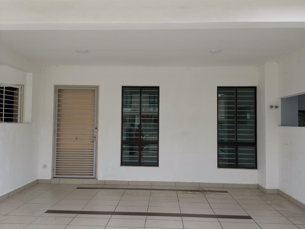 2 and half Stry Setia Utama 2 Setia Alam by Lucas - photo 8