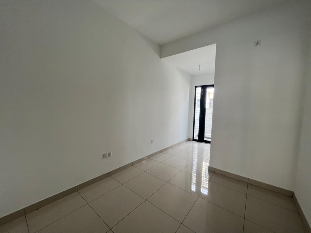 2 Sty Elmina green Sungai Buloh 1 by Matt - photo 6