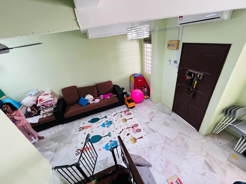 Double storey Fasa 3 Puncak Alam by Adi - photo 2