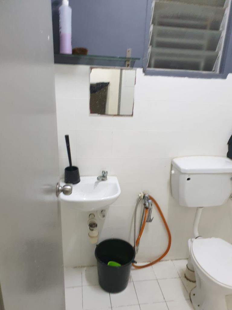 Reno 2 Sty House Saujana Utama 3 by Matt - photo 8