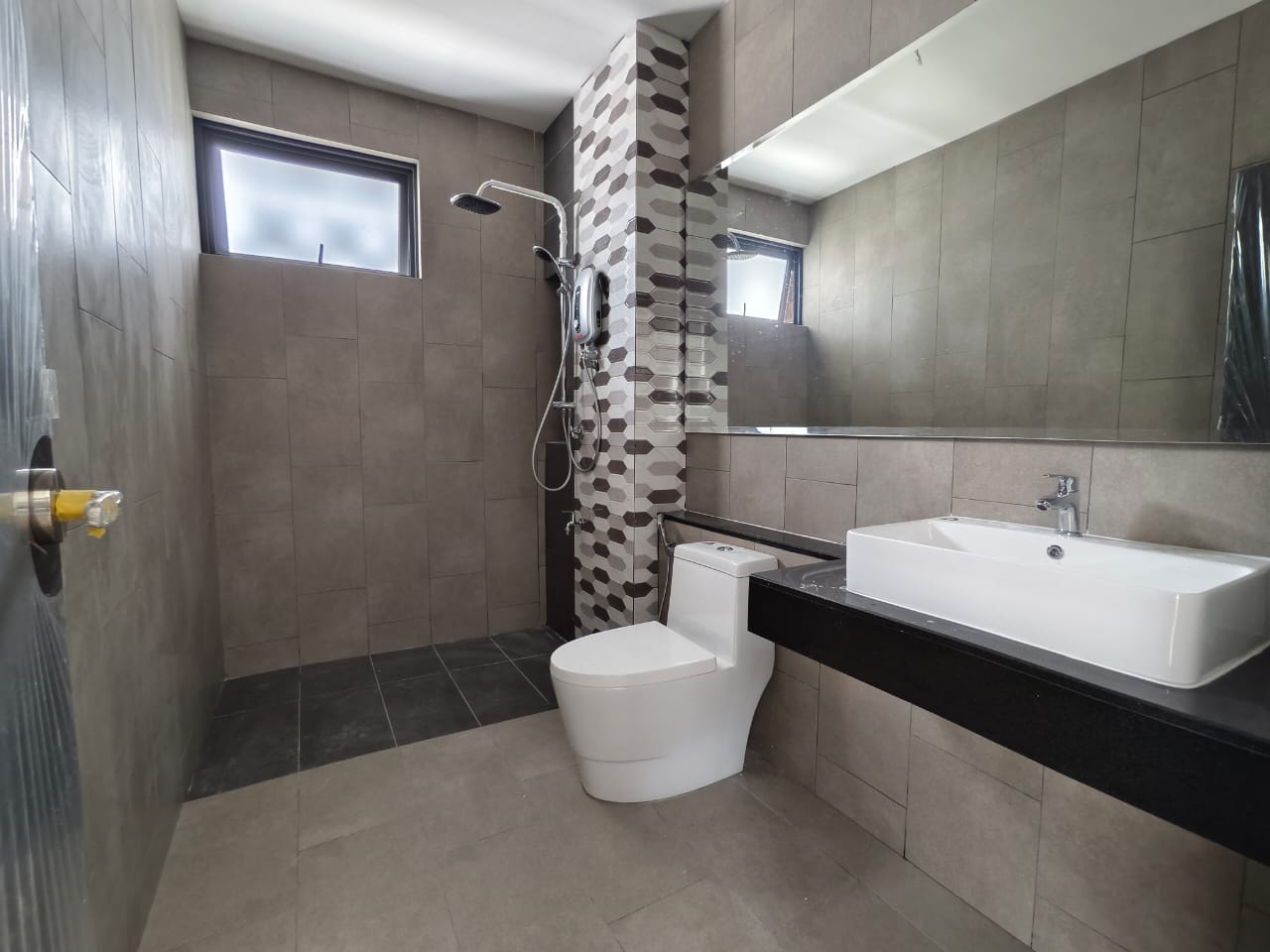 Brand New 2 Storey Elmina green 5 by Kevin - photo 8