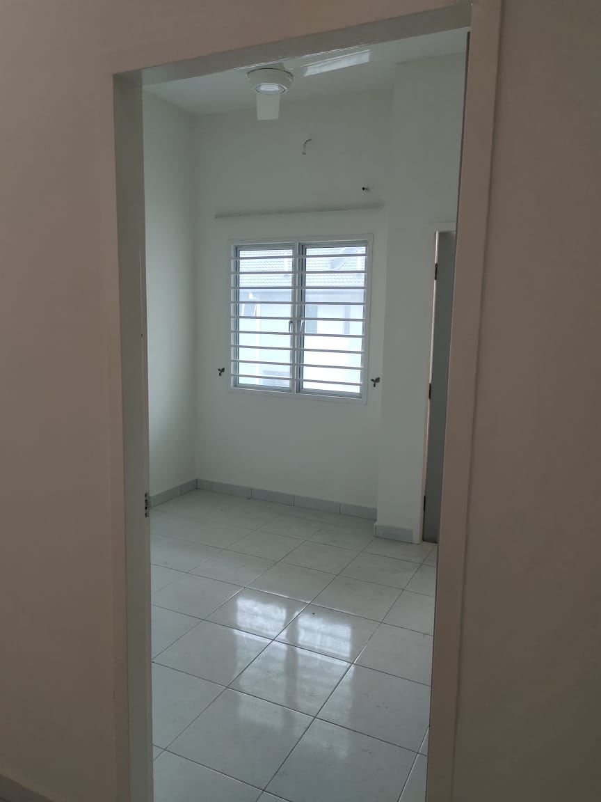 2 sty Palm Bandar Hillpark by Benson - photo 5