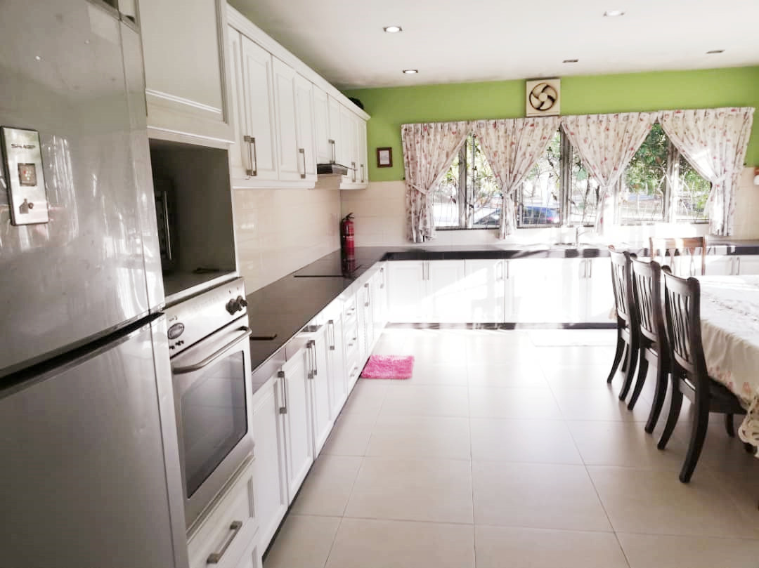 2 Sty SemiD Corner Kota Kemuning by Kevin - photo 3